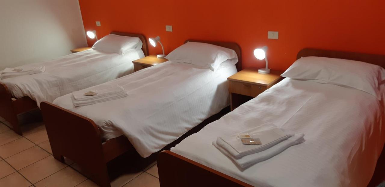 La Cordata Accommodation - Brodolini 24 Cinisello Balsamo Εξωτερικό φωτογραφία